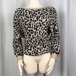 Jessica Simpson Leopard Print Sweater Size XS